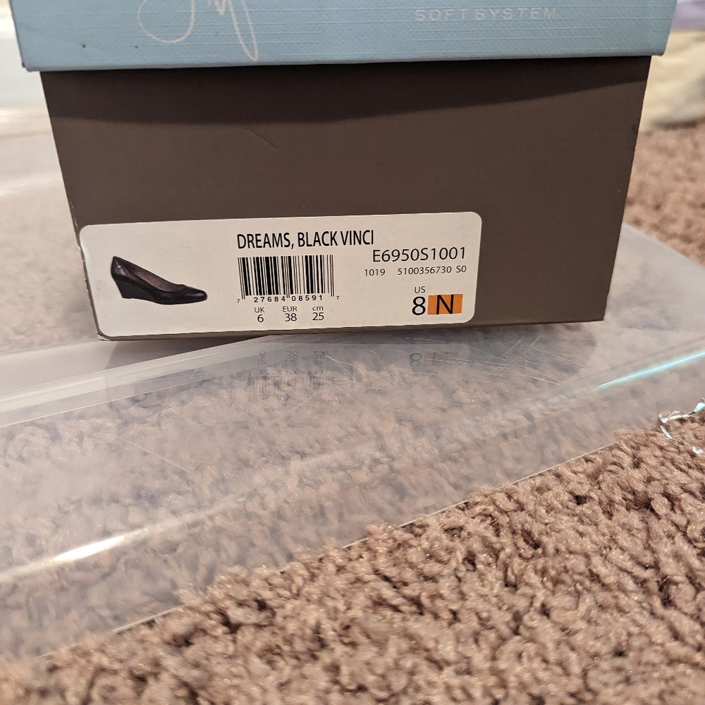 Brand new black wedges